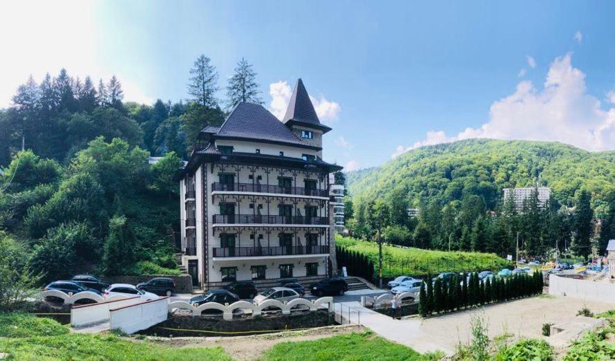 Pensiunea Steinhaus Slănic-Moldova Zewnętrze zdjęcie