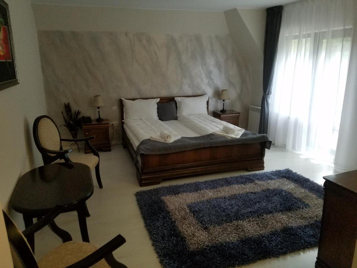 Pensiunea Steinhaus Slănic-Moldova Zewnętrze zdjęcie